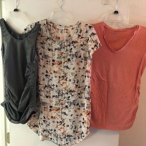 MATERNITY blouse lot (6 pieces)
